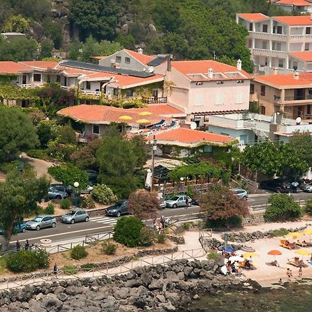 Costa Dorada Hotel Cala Gonone Eksteriør billede